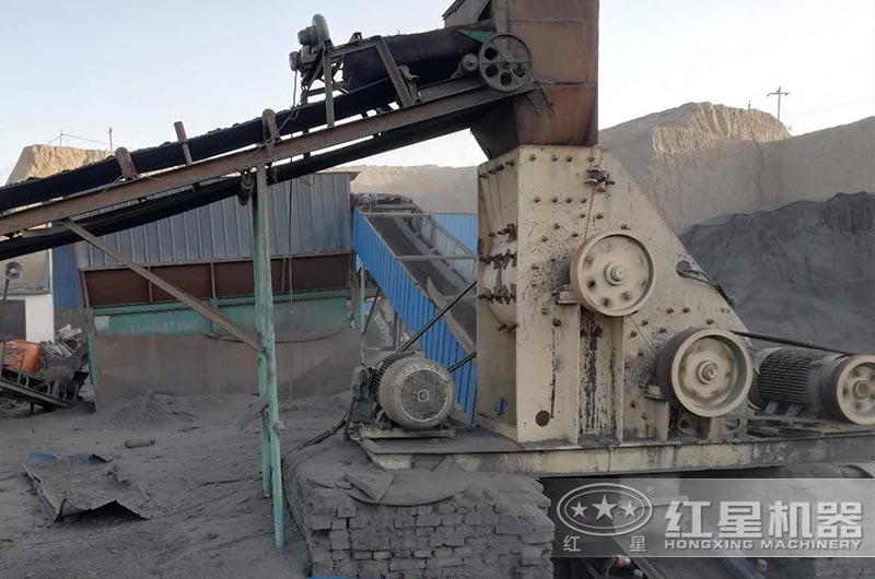 雙級破碎機可以打煤矸石嗎？優(yōu)缺點及實戰(zhàn)應(yīng)用