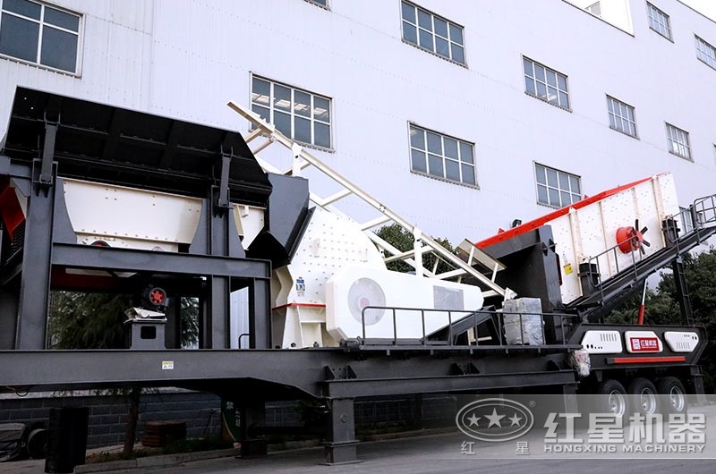 移動(dòng)重錘式破石機(jī)