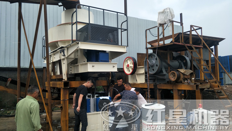 生產現場有很多，安排起來啦！