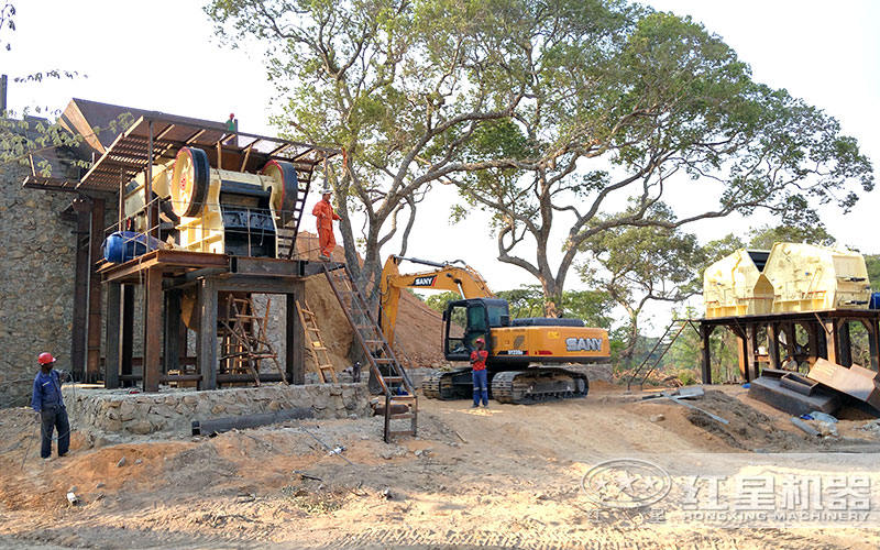 大型石料廠生產(chǎn)線(xiàn)現(xiàn)場(chǎng)